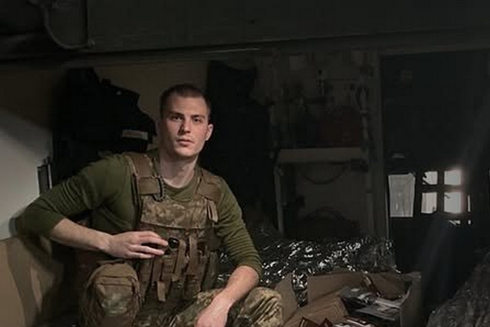 Історії з фронту: прикрутив російський номер на авто і зупинив атаку ворога 1 Історії з фронту: прикрутив російський номер на авто і зупинив атаку ворога
