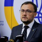 Польський депутат назвав нацистським гасло “Слава Україні!” – посол Боднар відповів