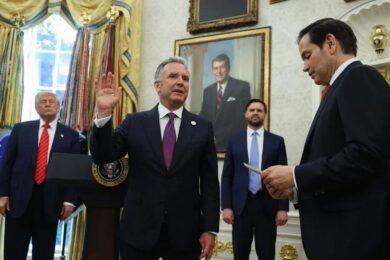 Росія пішла на «поступки», а журналісти брехуни: Трамп, Віткофф і Рубіо прокинулися і зробили купу заяв