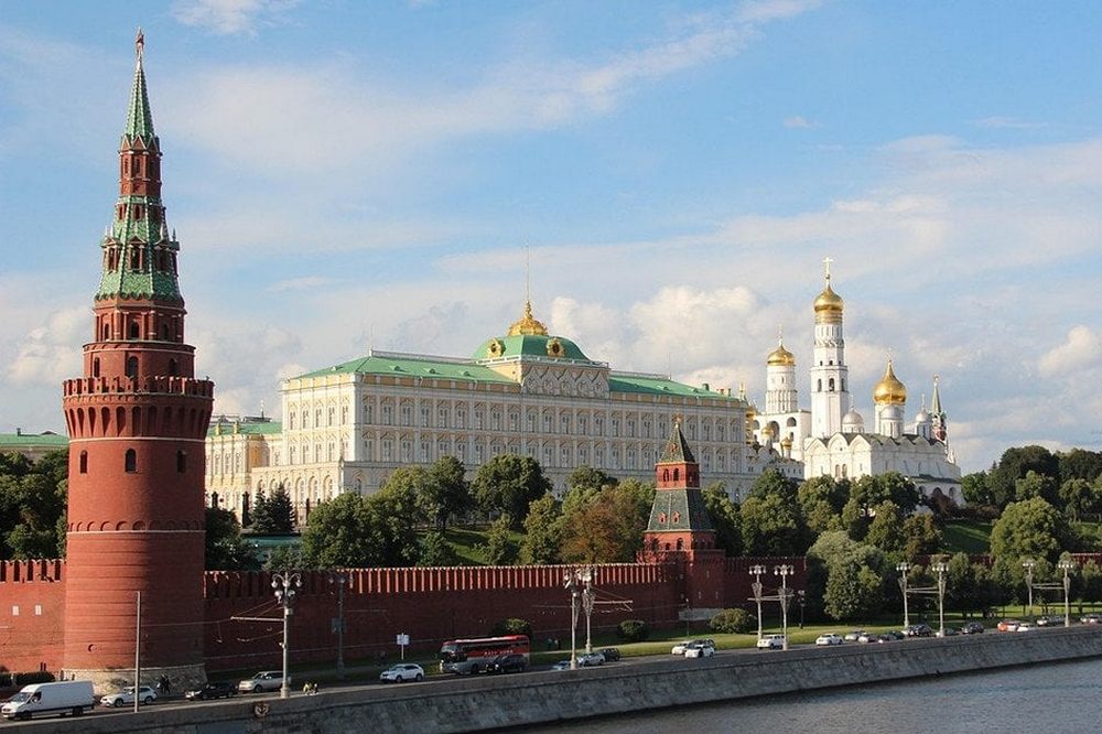 "Закінченню війни заважає Європа" - відмову Путіна зустрітися із Зеленським цинічно виправдали в Кремлі