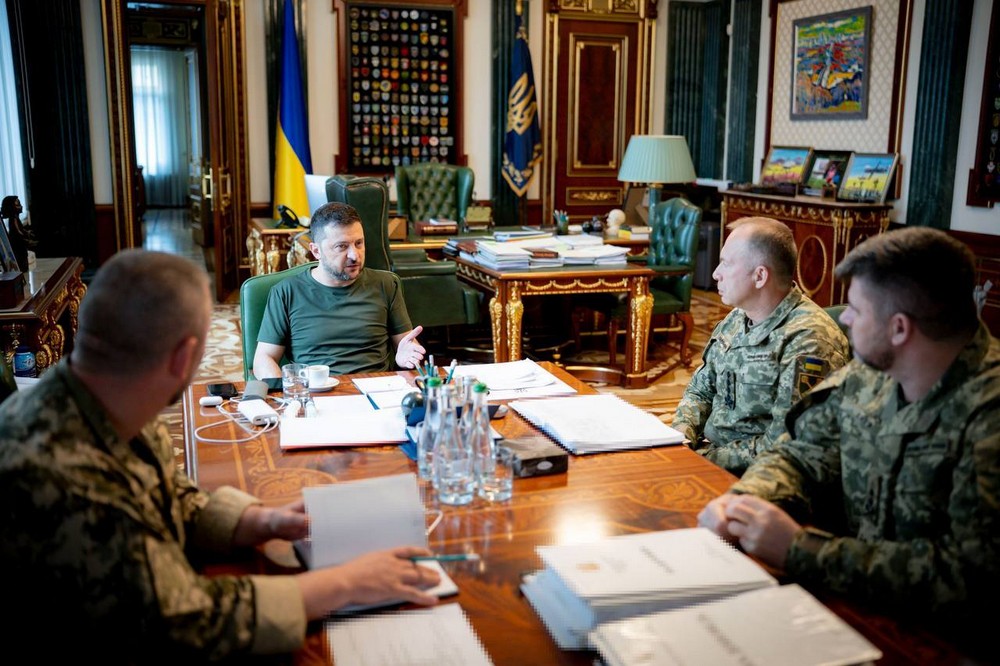 «На Сумщині і Харківщині маємо позитивні тенденції, вся увага 5 іншим напрямкам» - Сирський про ситуацію на фронті 26 серпня