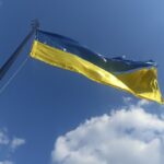 Чому саме синьо-жовтий? 23 серпня День прапора: історія Державного Прапора України