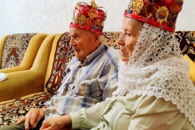 У шлюбі понад 70 років! На Хмельниччині обвінчалася пара довгожителів (фото)
