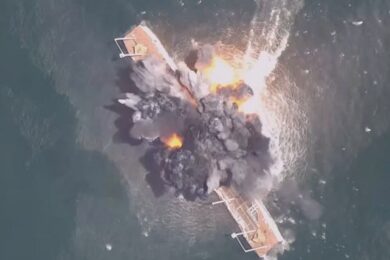 Нові ворожі надводні дрони можуть масово атакувати порти і вежі України — Флеш