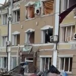 Нічна повітряна атака 2 серпня: багато поранених – серед них діти, зруйновано готель-візитівку – все, що відомо (фото, відео)