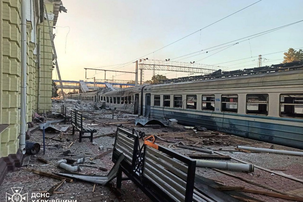 армія РФ вдарила по Лозовій (фото)
