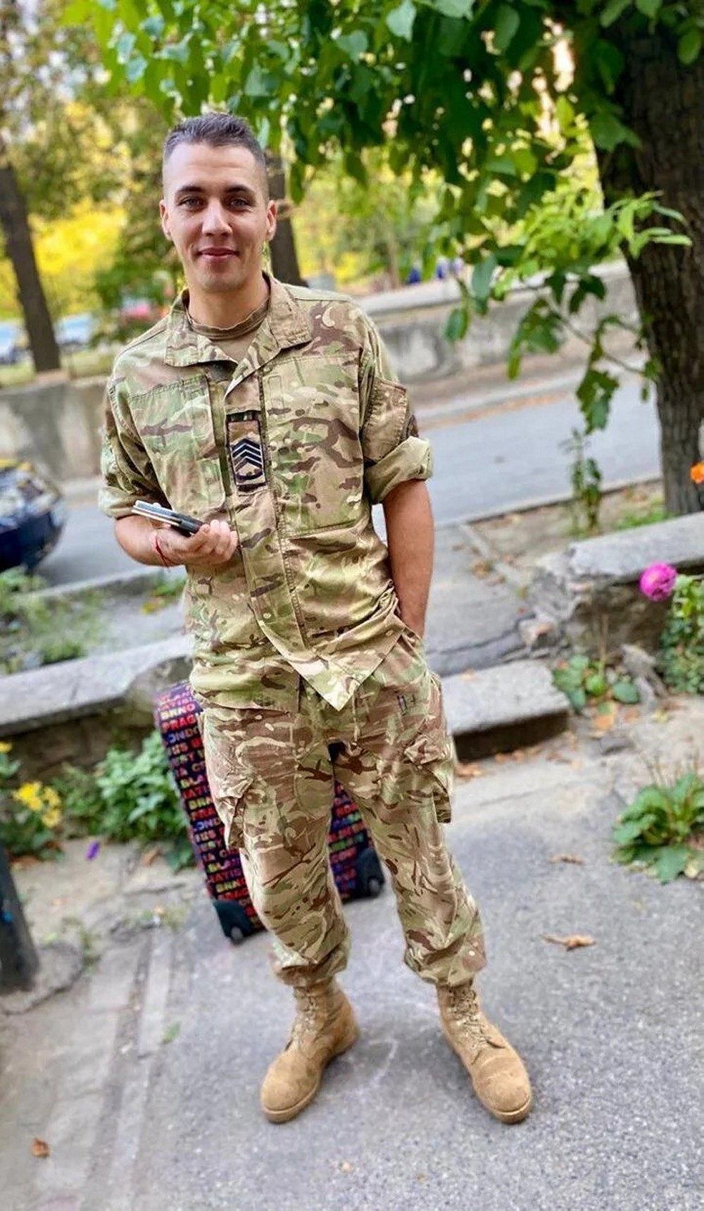 П'ять діб добирався до позицій ЗСУ із перерізаним горлом - на Дніпропетровщині лікують військового, який вижив у полоні