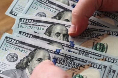 Грошова допомога на Сумщині: здійснюється реєстрація на отримання 1000 доларів