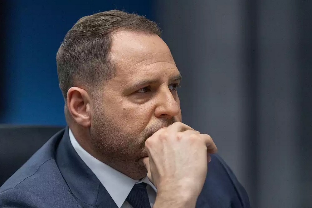 Як закінчити війну в Україні: Андрій Єрмак назвав 5 кроків 1 Як закінчити війну в Україні: Андрій Єрмак назвав 5 кроків