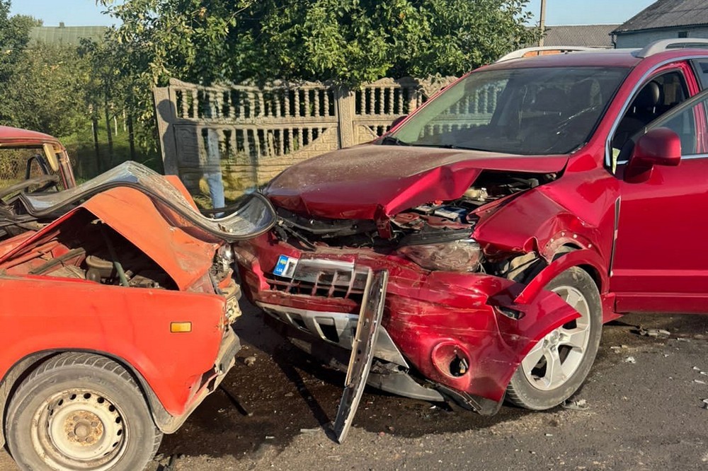 Один з водіїв загинув, серед поранених 7-річна дитина - жахлива ДТП на Львівщині: 1 Жахлива ДТП на Львівщині