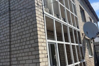 Є загиблі, серед поранених – троє дітей та двоє поліцейських,  багато руйнувань – окупанти вдарили по Херсонщині