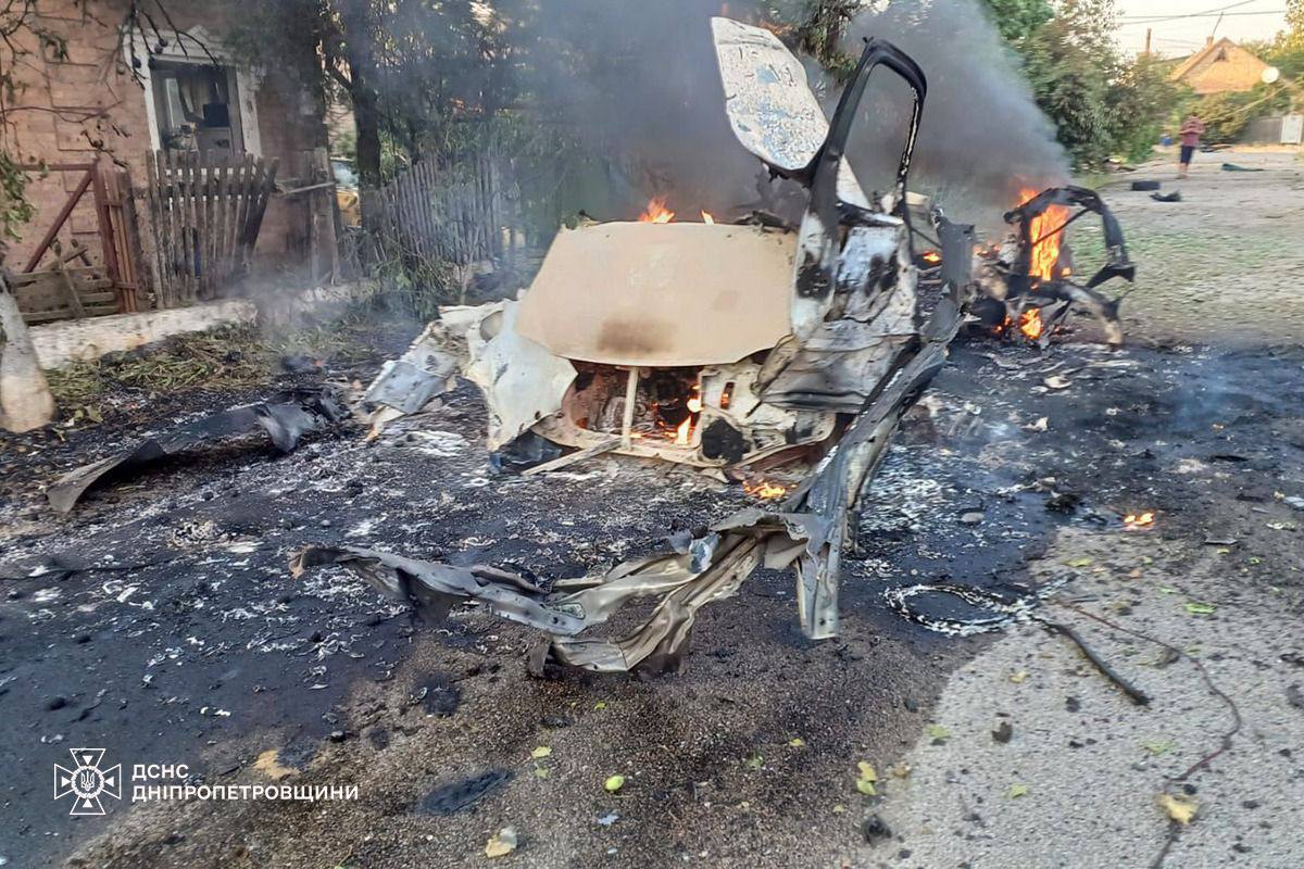 На Нікопольщині за день 4 вбитих і 6 поранених: серед загиблих і поранених - рятувальники (фото)