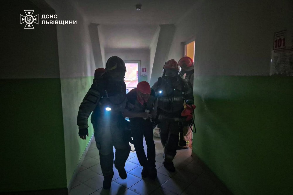 Загорівся геріатричний пансіонат на Львівщині: фото