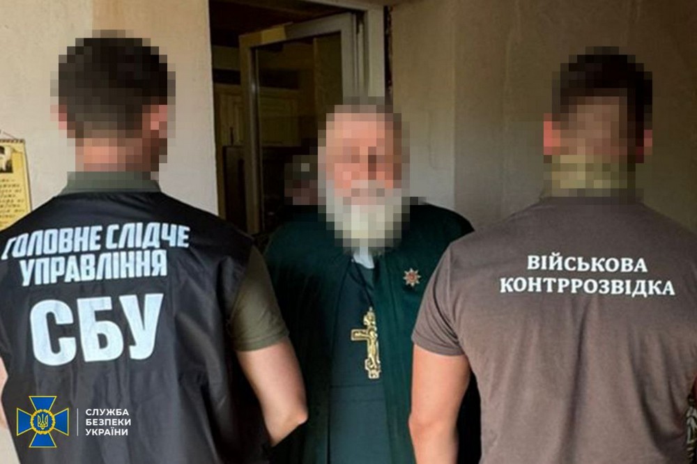 Вербував своїх парафіян: священник УПЦ (МП) у Запоріжжі керував агентурною мережею воєнної розвідки рф