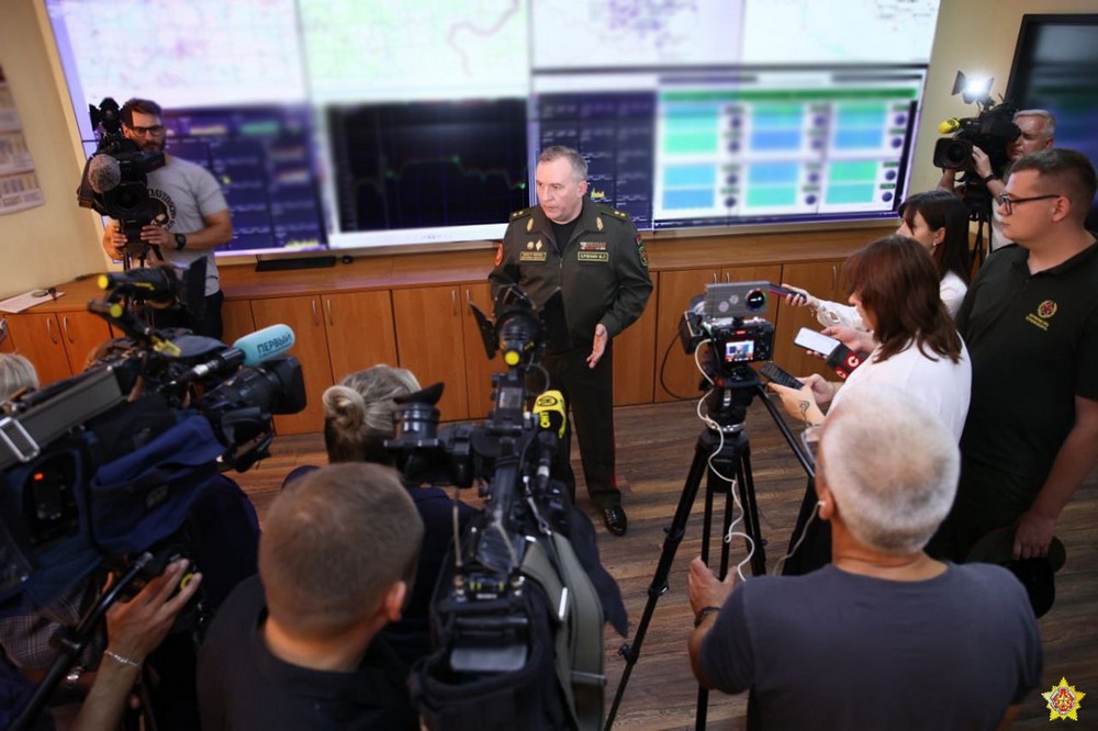 Ядерна зброя і «Орешнік»: у Білорусі розповіли про спільні з РФ навчання "Запад-2025" 1 Ядерна зброя і «Орешнік»: у Білорусі розповіли про спільні з РФ навчання "Запад-2025"