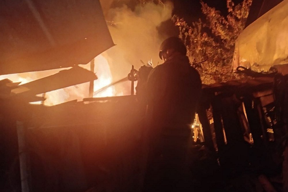 Нічна повітряна атака 19 серпня: є постраждалі, без світла залишилися 1,5 тисячі абонентів – все, що відомо 1 Нічна повітряна атака 19 серпня: є постраждалі, без світла залишилися 1,5 тисчі абонентів – все, що відомо