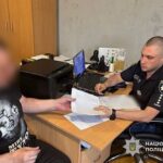 Напав з ножем на комунальника, тому що той «сильно шумів» – у Дніпрі судитимуть нервового 53-річного містянина