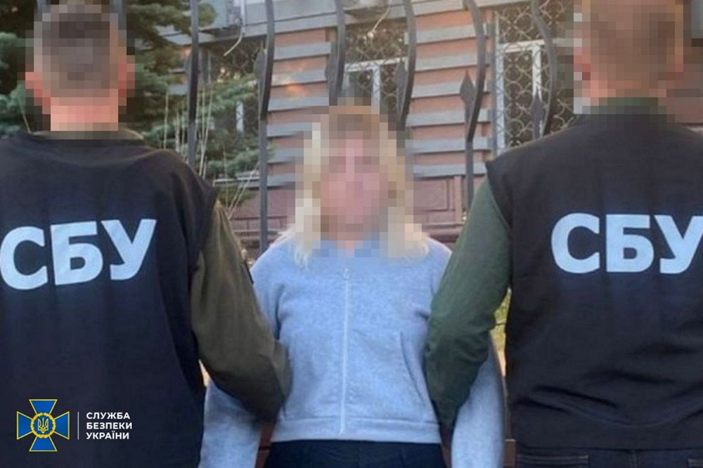 Теракти на Дніпропетровщині та Хмельниччині готували 16-річна та 19-річна дівчата – зловмисниць затримано «на гарячому»