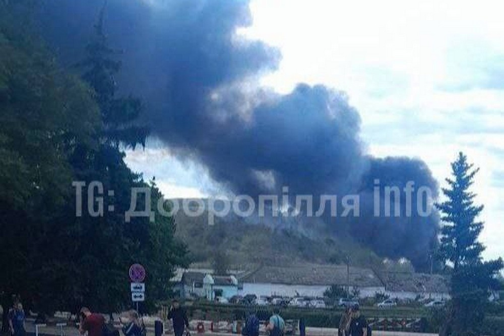 Ворог обстріляв шахти на Донеччині: під землею майже 150 гірників 1 Ворог обстріляв шахти на Донеччині: під землею майже 150 гірників