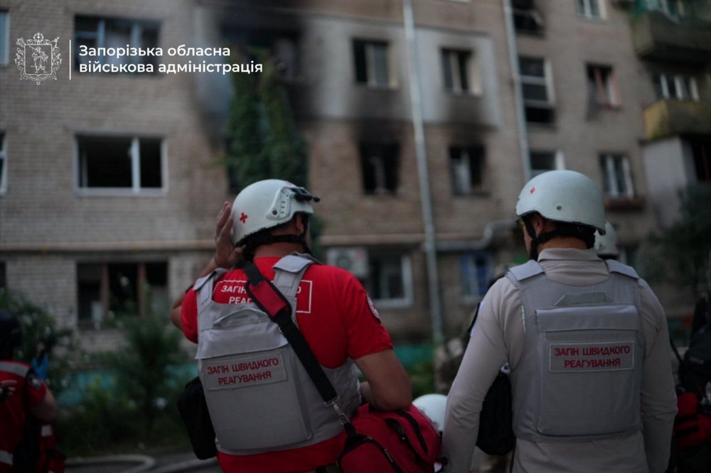 Фото наслідків атаки на Запоріжжя