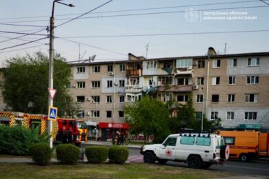 Загиблий і десятки поранених, серед них діти: Запоріжжя було під масованою атакою ворога (фото)
