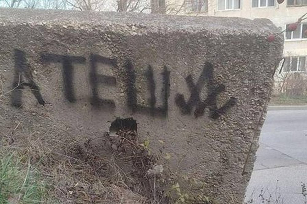 Окупанти карають дезертирів тортурами та масовими боями - "Атеш"