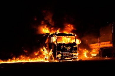 Ворог вдарив з РСЗВ по Запоріжжю: є жертви і багато поранених, серед них діти (фото, відео)