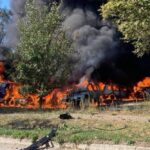 Ворог масовано атакував Запоріжжя вдень 23 вересня: є жертви, палають автівки і будівлі