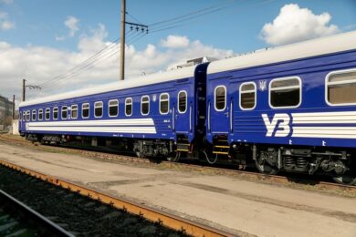 Ворог комплексно вдарив по залізниці: затримуються потяги дніпровського і одеського напрямків
