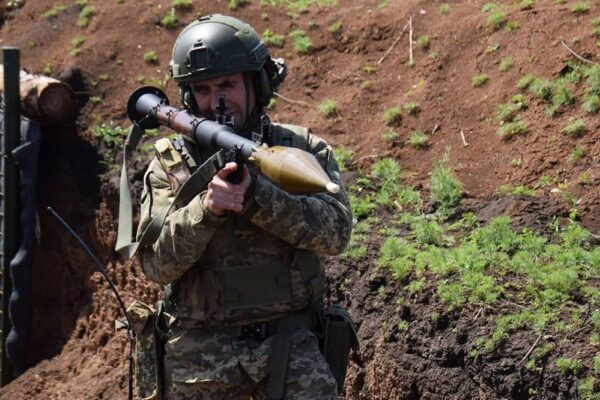 Обстановка на фронті 6 вересня: ворог просунувся на Дніпропетровщині, Харківщині та Запоріжжі, втратив 960 солдатів за добу