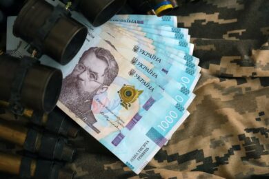 В Україні змінили порядок виплат родинам загиблих військовослужбовців: тепер 3 мільйони одразу