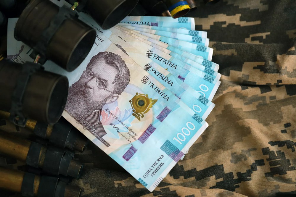 В Україні змінили порядок виплат родинам загиблих військовослужбовців: тепер 3 мільйони одразу
