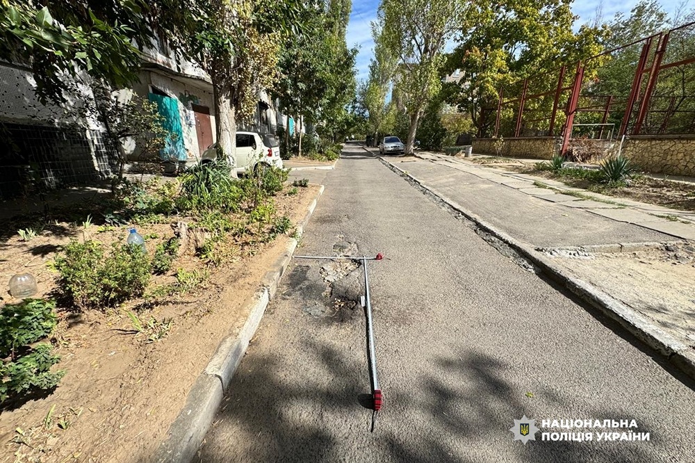 Є жертва і поранені, пошкоджено ферму, медзаклад, будинки – ворог тероризує Херсонщину