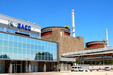 Обстріли поблизу ЗАЕС і чорний дим зафіксувало МАГАТЕ – яка ситуація на станції