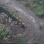 Видаючи себе за російського військового,