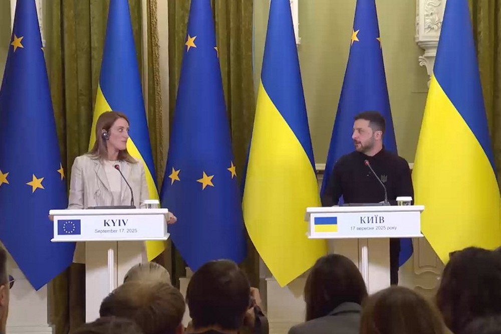 Зброя для ЗСУ, зустріч з Трампом, військові операції на фронті – головні заяви під час пресконференції Зеленського і Мецоли 1 Зброя для ЗСУ, зустріч з Трампом, військові операції на фронті – головні заяви під час пресконференції Зеленського і Мецоли