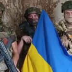 Сили оборони звільнили Новоекономічне: відео встановлення українського прапору