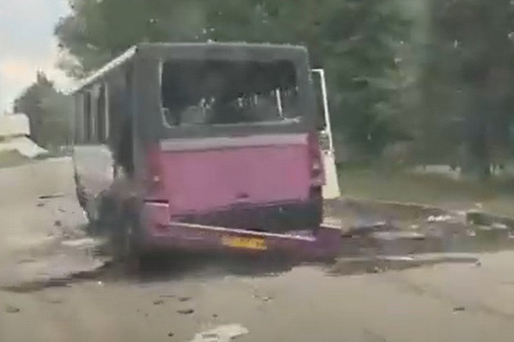 «Найважче бачити, як люди плачуть за своїми домівками»: евакуація на Дніпропетровщині триває (відео)
