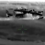 Вперше в історії: спалили два ворожі літаки-амфібії Бе-12 “Чайка” в окупованому Криму (відео)