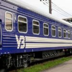Низка поїздів змінила маршрут та затримується через пошкодження інфраструктури біля Києва – УЗ