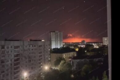 Виникла пожежа на НПЗ – дрони атакували Самарську область РФ