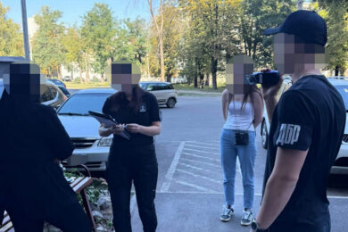 На Дніпропетровщині і Харківщині викрито масштабну схему переведення військових з фронту в тил
