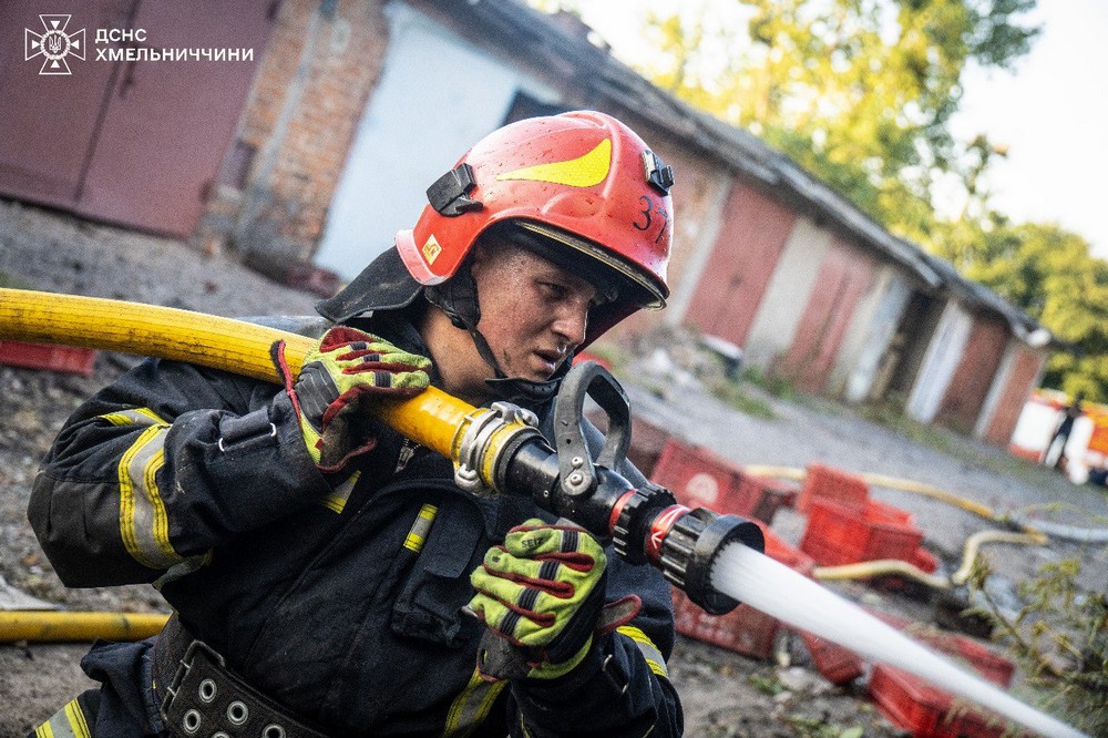 Фото наслідків атаки на Хмельниччину
