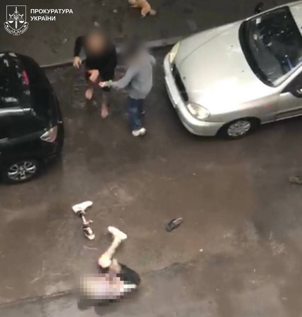 Стріляв у ветерана з протезом і намагався його задушити: у Харкові судитимуть 43-річного нападника