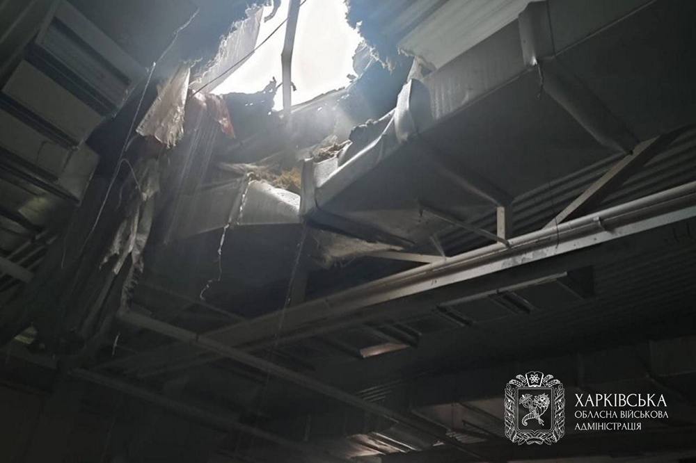 Окупанти вдарили по магазину меблів у Харкові безпілотниками– що відомо