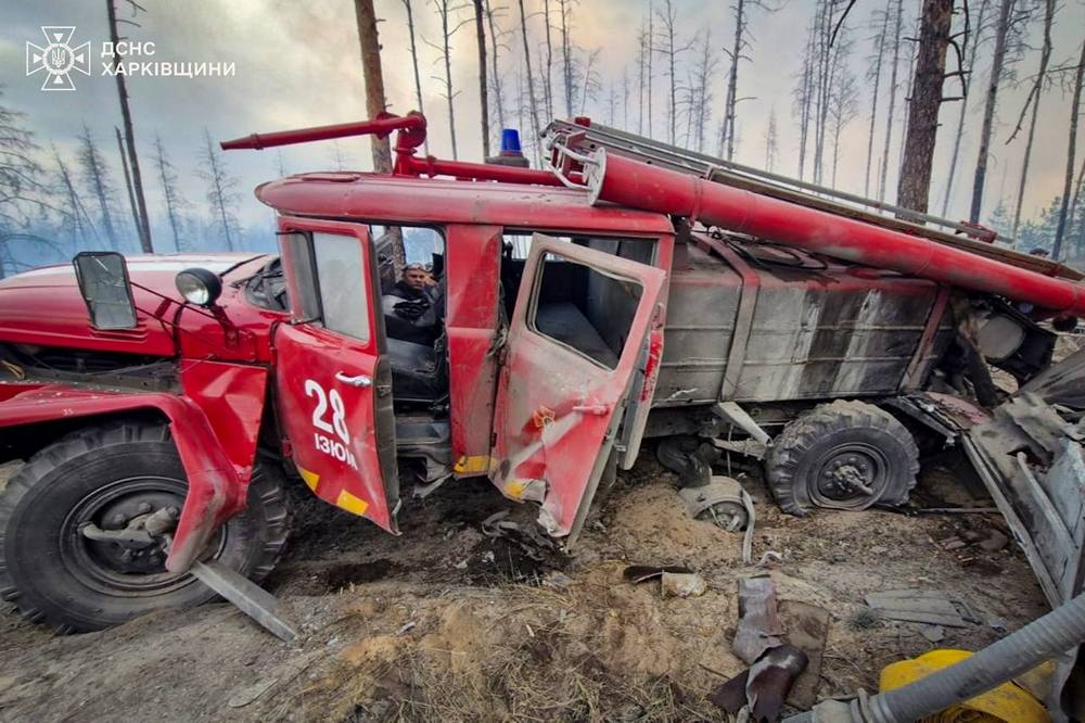 Рятувальники підірвалися на міні під час гасіння лісової пожежі – подробиці події на Харківщині
