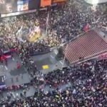 “Ні королям” – у США масові протести проти політики Трампа (відео)