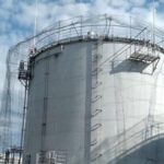 Росія прикриває свої НПЗ антидроновими сітками: чи зможуть з ними впоратися українські БПЛА