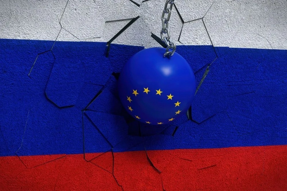 ОФІЦІЙНО: ЄС ухвалив 19-й пакет санкцій проти Росії - що у ньому 1 ОФІЦІЙНО: ЄС ухвалив 19-й пакет санкцій проти Росії: що у ньому