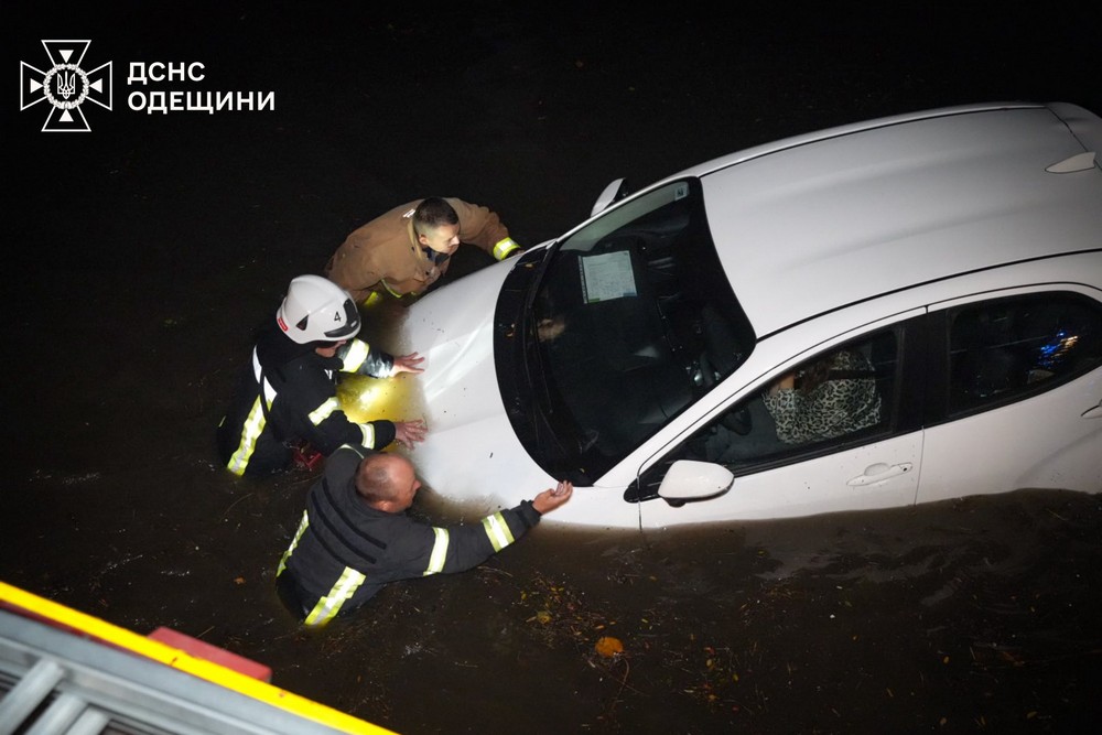 Через негоду на Одещині загинули люди: фото, відео